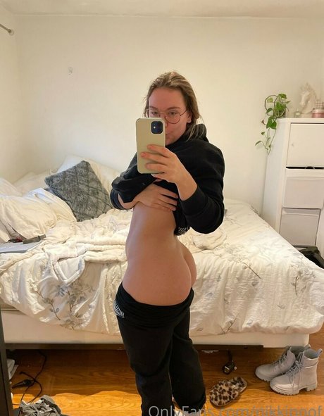 xokatiexoxo model art photo