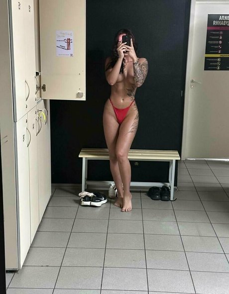 ebony midget onlyfans hot naked images