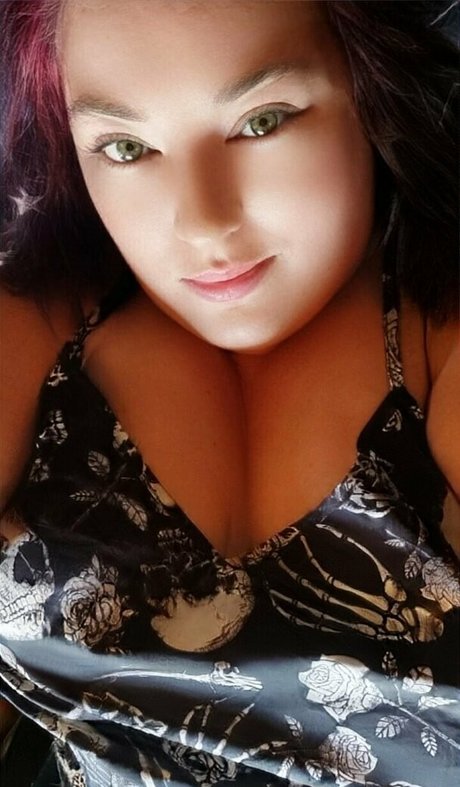 mistresskatiana high quality actress photo