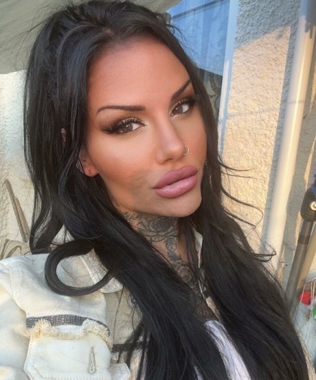 Inkedup doll hot model pics