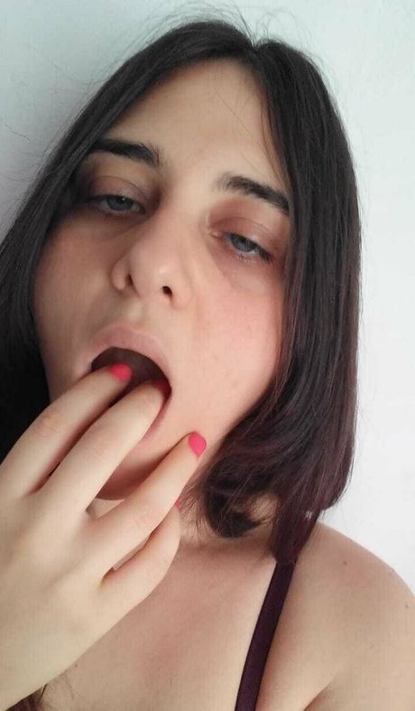 misticacristal model hd images