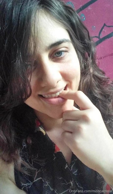 misticacristal model exclusive pictures