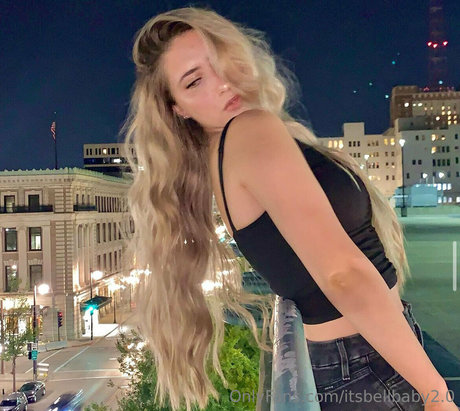 miameetsworld model beautiful pic