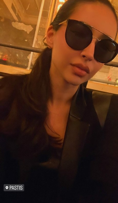 Serena Milan star free photo