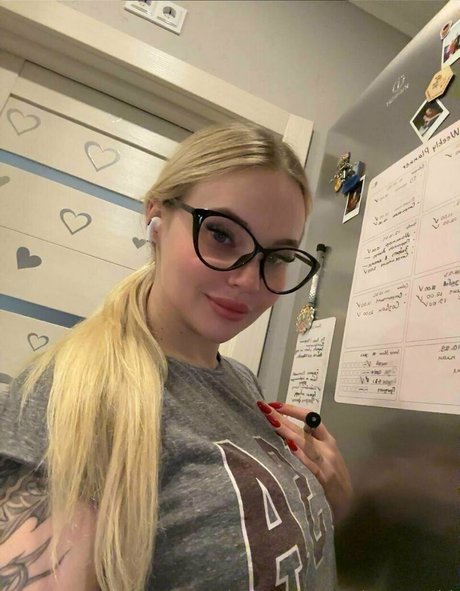 20 years old onlyfans hot nude pics