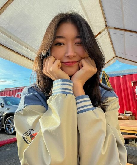 Sunnyliachoi nudes star picture