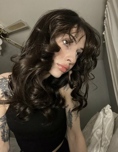 jadedhunny beautiful model images