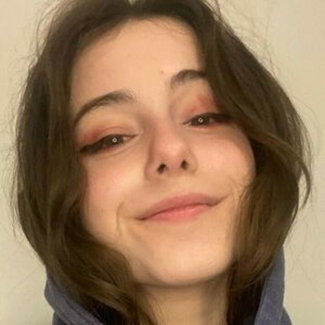 Gil Liany nude model photo