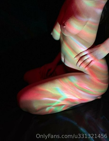 whiskey girl19 star perfect pic