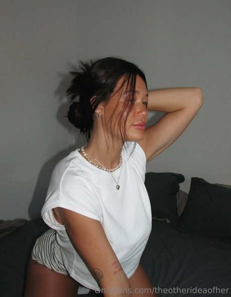 theotherideaofher porn star image