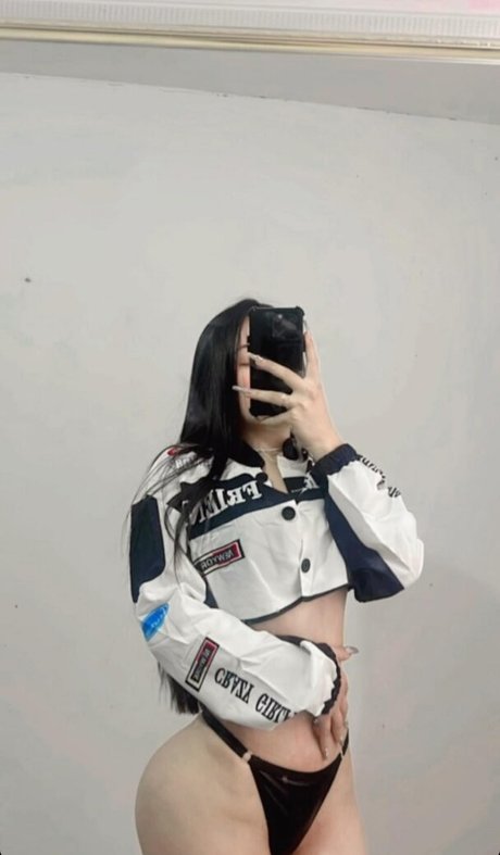 Babymaxxx model free pic