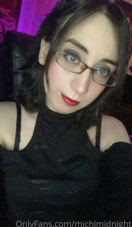 michimidnight model free pic