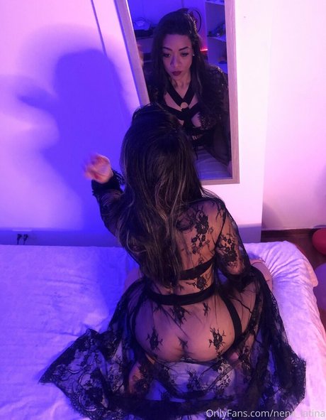 hellenam1lf naked pornstar img