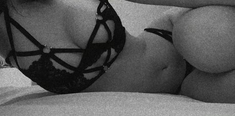 elenaprivates star hot img