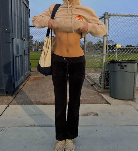 jennymaeee art actress archive