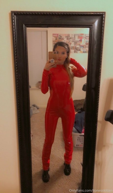 lionesskitten porn star pics