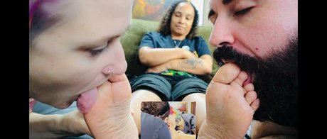 ticklish crystal88 erotic actress gallery