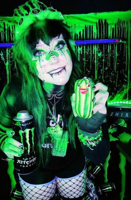 GhostPandaXD model pics