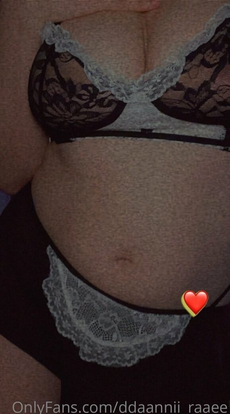 ddaannii raaee pornstar adult galleries