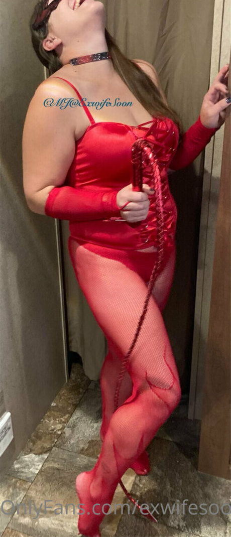 busty mom onlyfans nice gallery