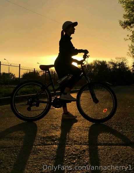 fitness coach onlyfans sexy pic