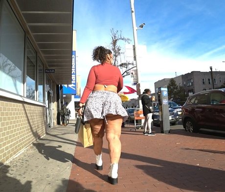 Goddess Naughtia erotic model pics