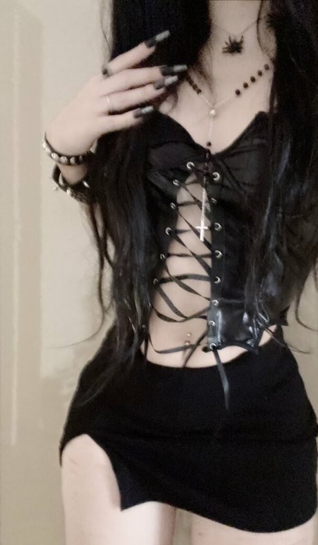 Katchamy pornstar naked photos