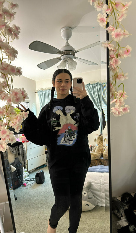 swinger milf onlyfans pornographic pictures