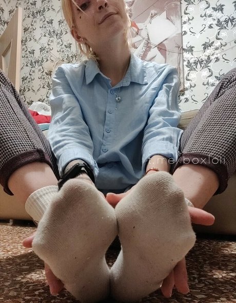 Mia Synaeva star exclusive pics