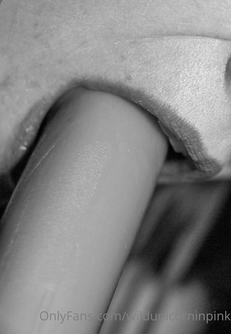 wildunicorninpink model adult images