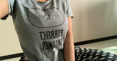 Desiaurora top actress picture