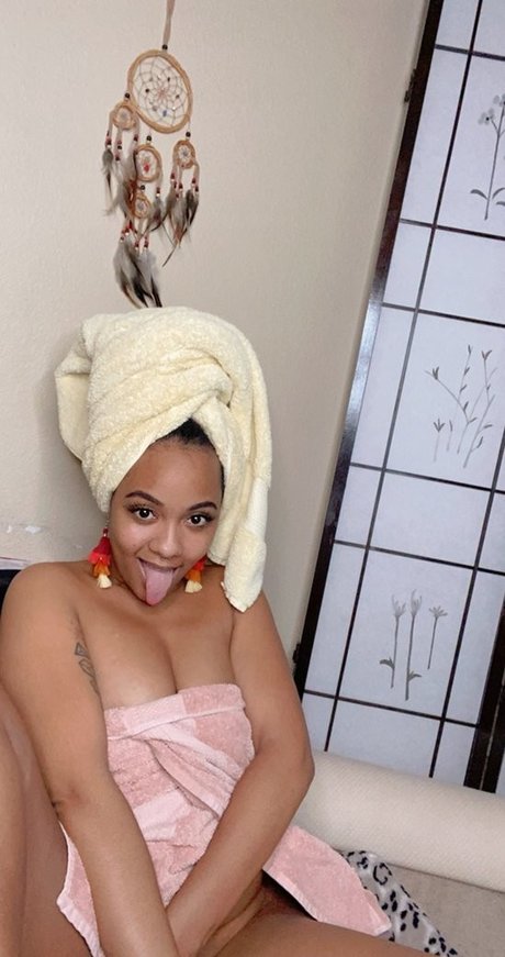 plus size onlyfans erotic gallery