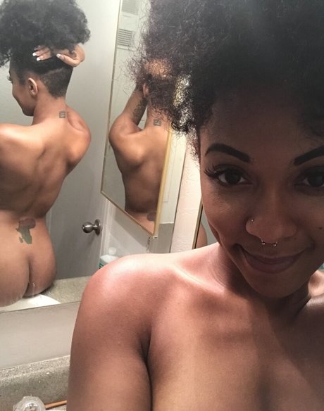 petite slut onlyfans sex pic