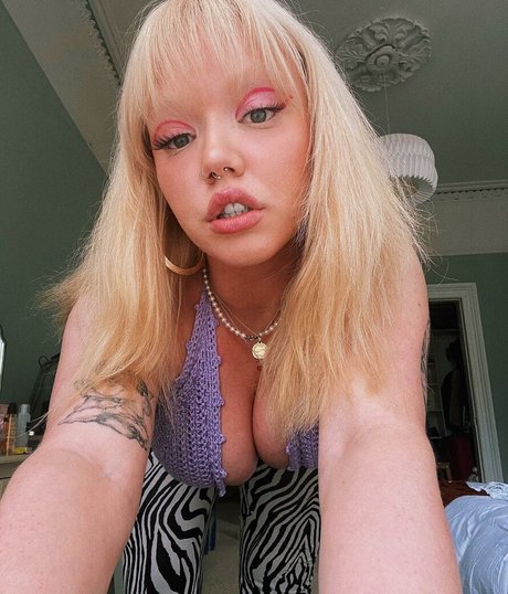 Camsreb porn model pictures