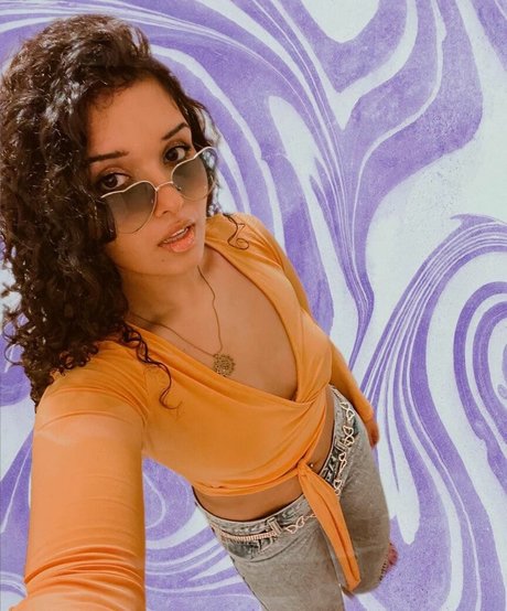 Chloe Alexander exclusive actress galleries