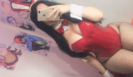 Madyblood model exclusive pictures