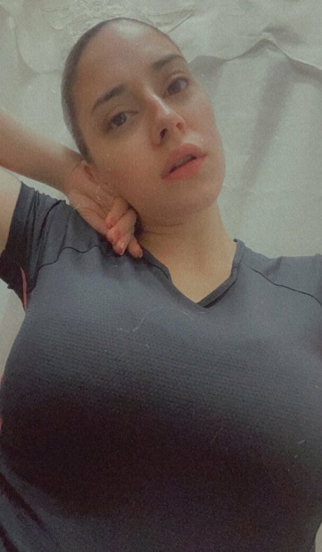 gym shower onlyfans erotic img