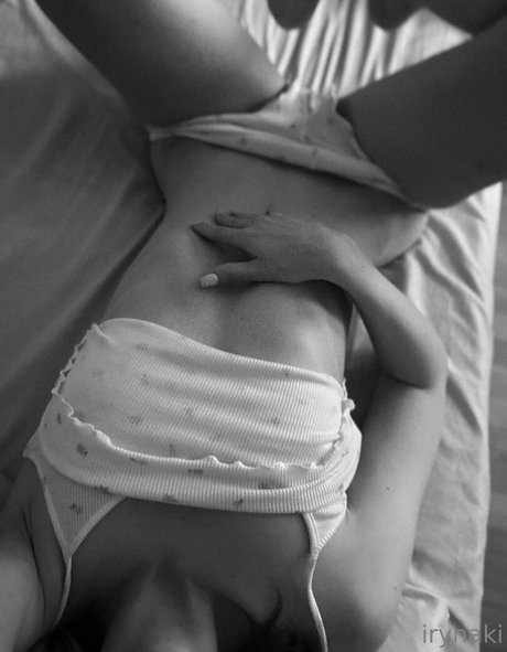 Irynaki model top photo