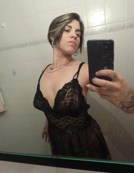 dominatrixlatin model nude photos