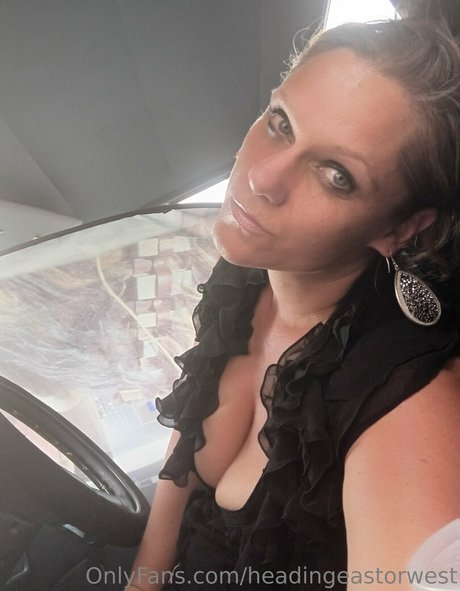 headingeastorwest model galleries