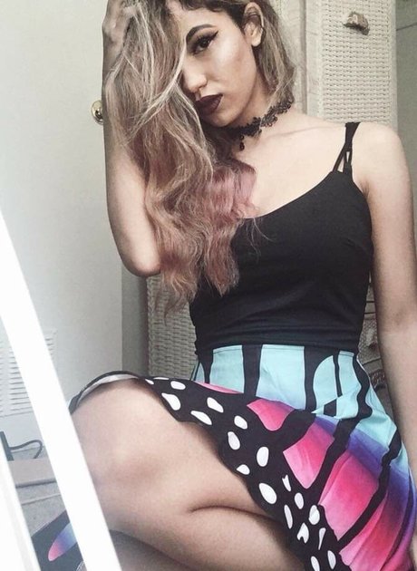 Trickywi nice pornstar pictures