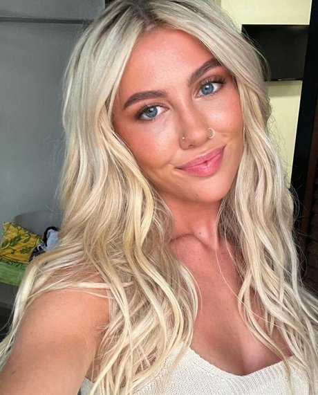 katiejenkinss_ pornstar pretty images