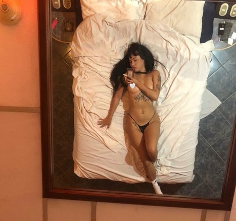 ohdulceari pornstar erotic image