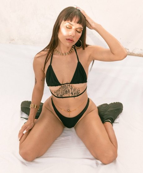 ohdulceari model nice picture