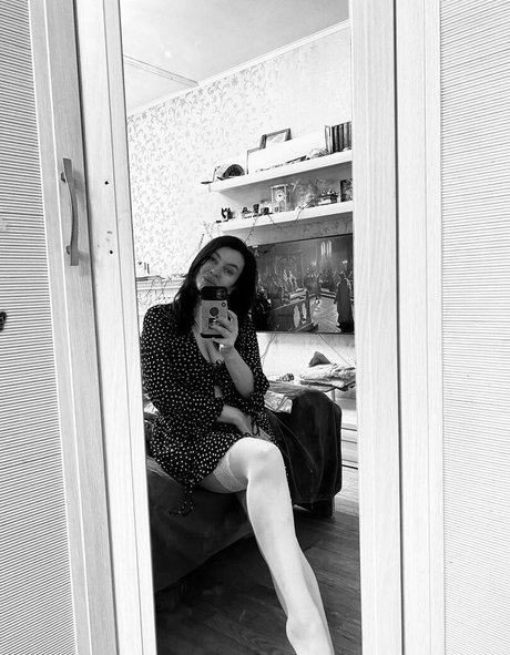 Mamaogra top model image