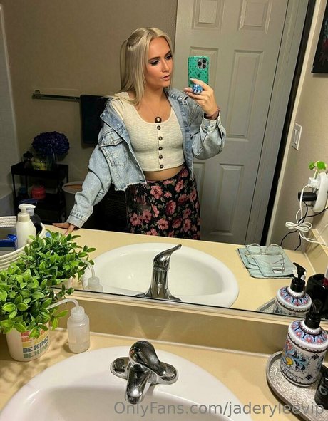 jaderyleexo beautiful actress pics