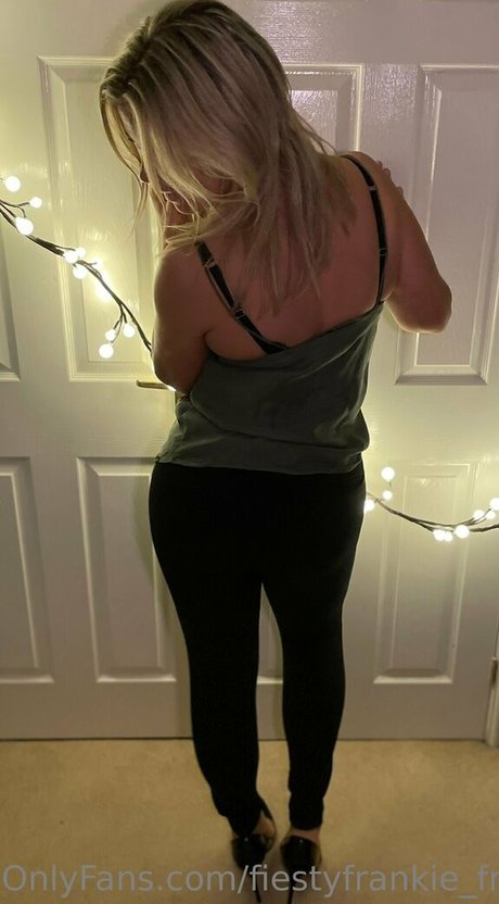 fiestyfrankie free top star photo