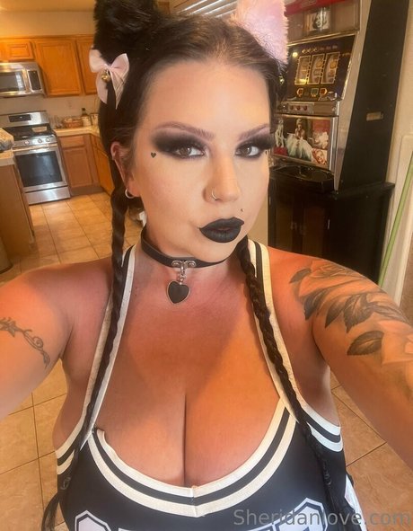 thesheridanlove nude pornstar pictures