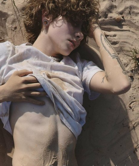 seriouslyzippy model nice img