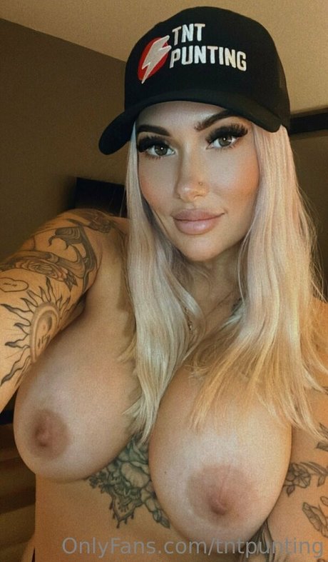 teacher nude onlyfans beautiful photo